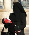 Woman in niqab, Aleppo (2010).jpg