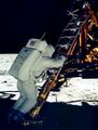 Apollo11-Aldrin-Ausstieg.jpg